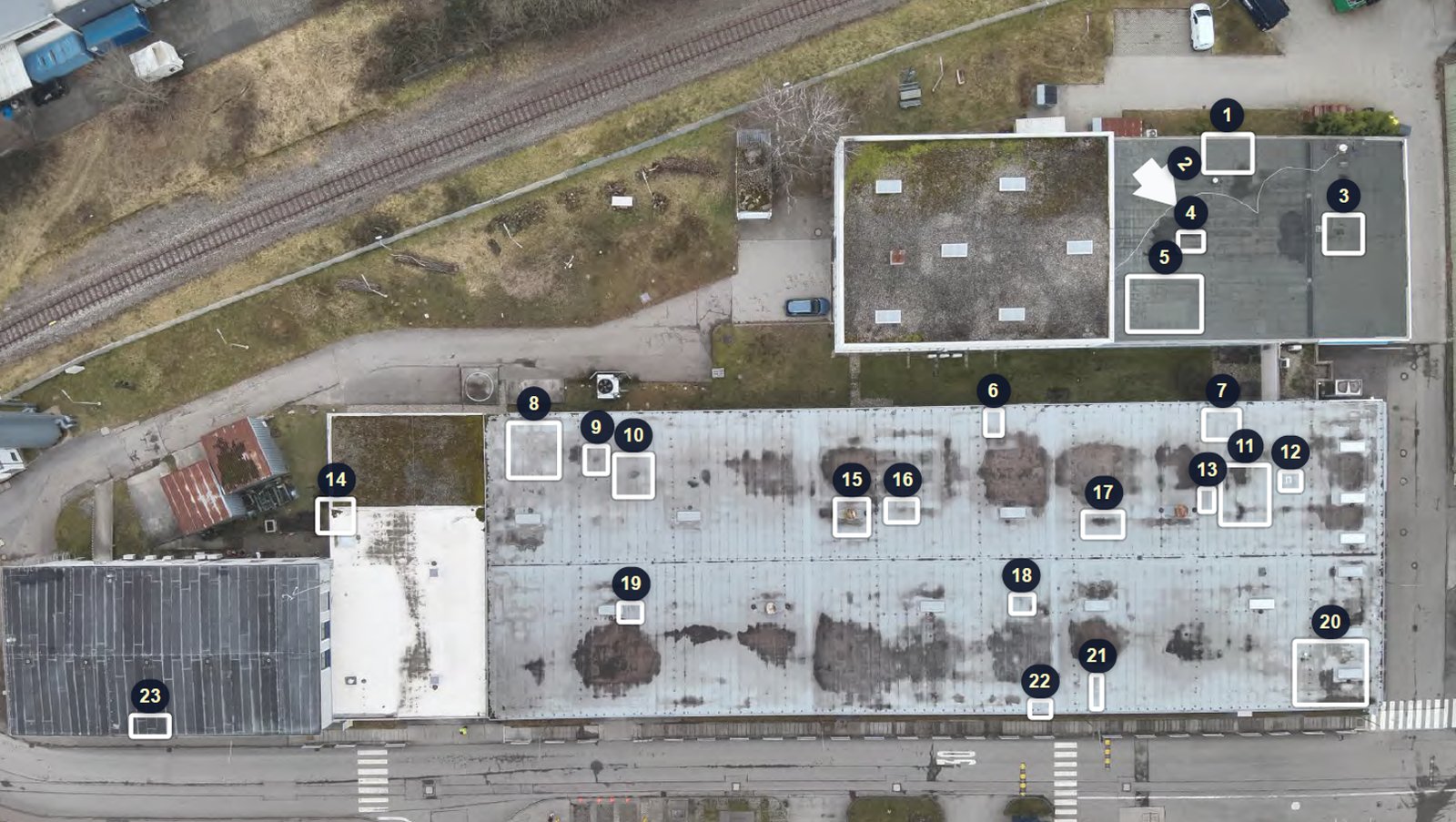 Fotografia aerea di coperture con punti di osservazione numerati